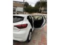Sahibinden Renault Clio 1.0 SCe Joy 2023 Model 