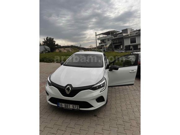Sahibinden Renault Clio 1.0 SCe Joy 2023 Model 