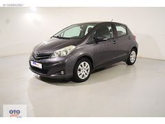 Toyota Yaris 1.33 Cool Multidrive S 99HP - 2013