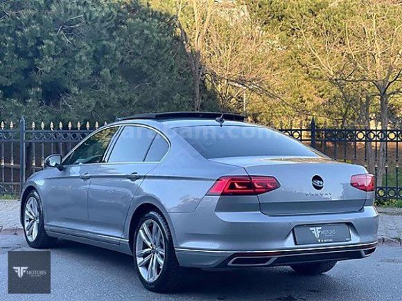 'FF' 2021 ÇIKIŞLI ELEGANCE 105000KM Y.BAKIMLI CAM TAVAN %20 KDV