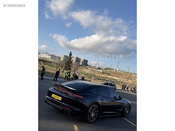 Umut autodan hatasız 2023 porsche panamera