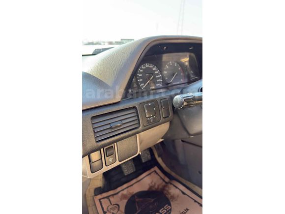 Sahibinden Mazda 323 1.5 i 1997 Model 