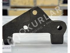 3279010 CUMMINS ŞARJ DİNAMOSU AYAĞI