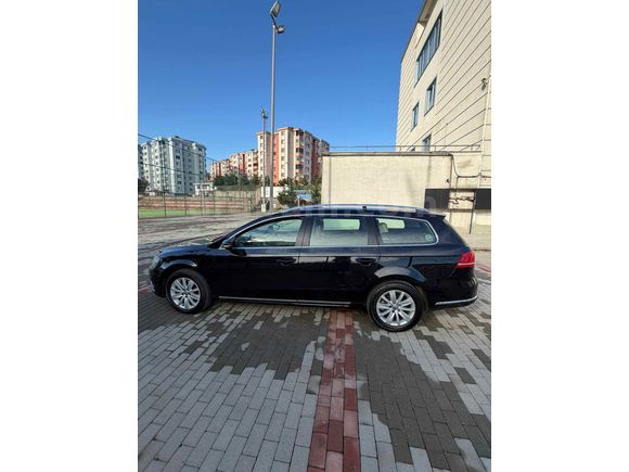 Galeriden Volkswagen Passat Variant 1.6 TDi BlueMotion Comfortline 2013 Model İstanbul