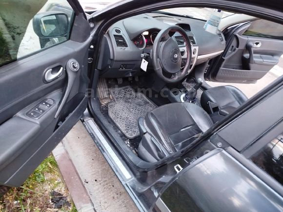 Sahibinden Renault Megane 1.5 dCi Expression 2010 Model  257.000 km Diğer