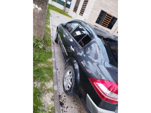 Sahibinden Renault Megane 1.5 dCi Expression 2010 Model  257.000 km Diğer