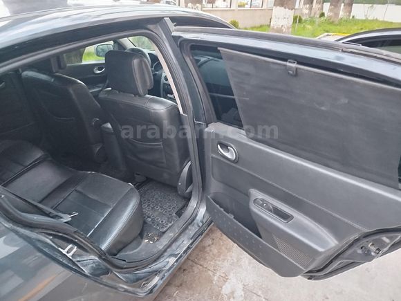 Sahibinden Renault Megane 1.5 dCi Expression 2010 Model  257.000 km Diğer