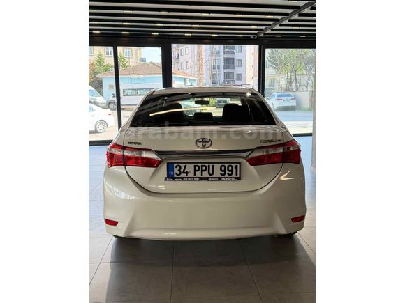 Galeriden Toyota Corolla 1.4 D-4D Touch 2015 Model İstanbul
