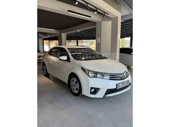 Galeriden Toyota Corolla 1.4 D-4D Touch 2015 Model İstanbul