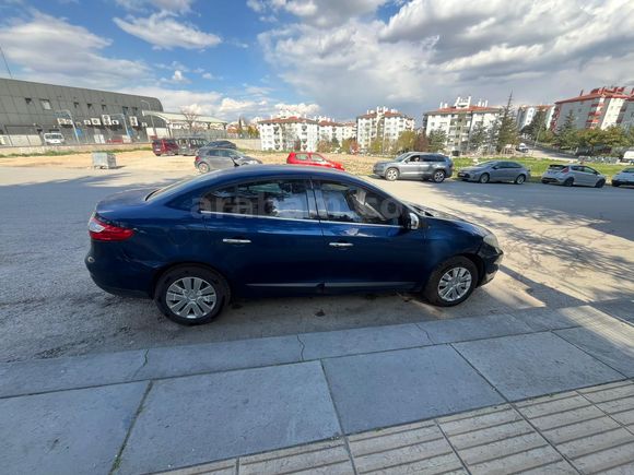 MEMURDAN SATLIK 2010 RENAULT FLUENCE TEMİZ VE BAKIMLI