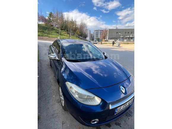 MEMURDAN SATLIK 2010 RENAULT FLUENCE TEMİZ VE BAKIMLI