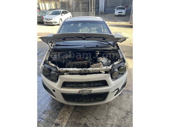 Sahibinden Chevrolet Aveo 1.4 LTZ 2012 Model  139.000 km Beyaz