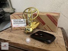 ORJINAL VX100 ALTIN KAPUT LOGOSU SIFIR /TOYOTA LAND CRUISER
