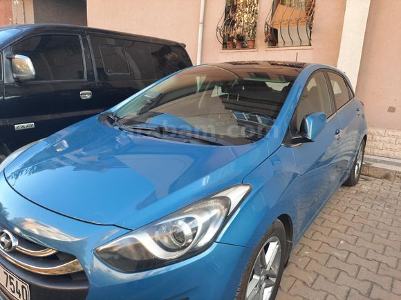 Sahibinden Hyundai i30 1.6 CRDi Elite 2012 Model Ankara 248.000 km Mavi