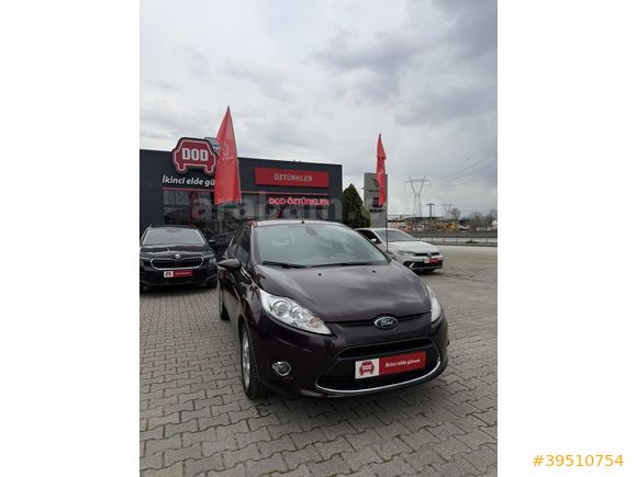 2011 FIESTA 1.4 TITANIUM X 24.000 KM DEĞİŞENSİZ