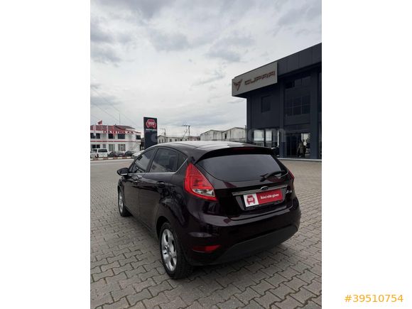 2011 FIESTA 1.4 TITANIUM X 24.000 KM DEĞİŞENSİZ