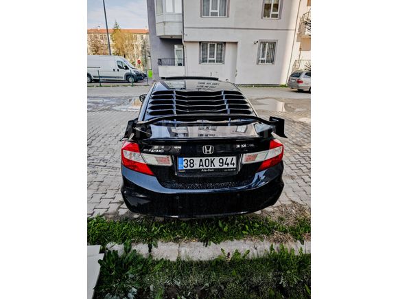 Sahibinden Honda Civic 1.6i VTEC Elegance 2012 Model