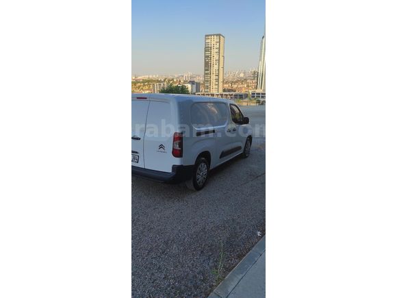 Sahibinden Citroen Berlingo 1.5 BlueHDI Feel Bold 2023 Model Acil Satılık