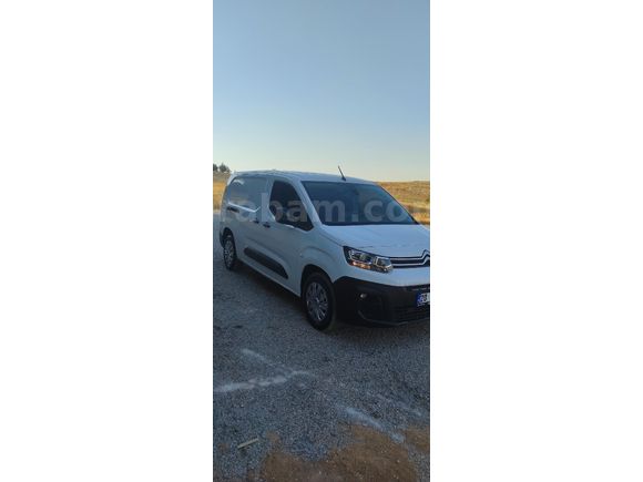 Sahibinden Citroen Berlingo 1.5 BlueHDI Feel Bold 2023 Model Acil Satılık