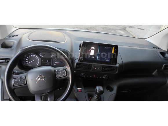 Sahibinden Citroen Berlingo 1.5 BlueHDI Feel Bold 2023 Model Acil Satılık