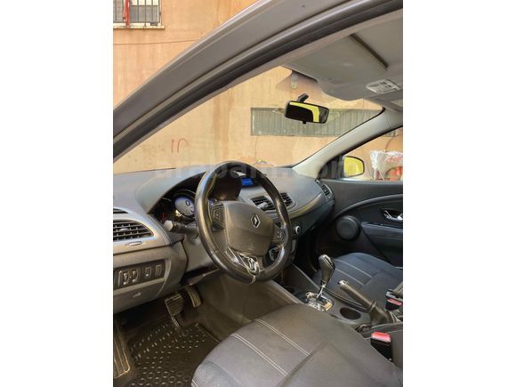 Sahibinden Renault Megane 1.6 Touch Plus 2014 Model 