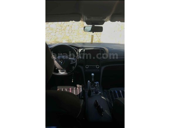 Sahibinden Renault Megane 1.5 dCi Touch 2017 Model  180.000 km Gri (Gümüş)