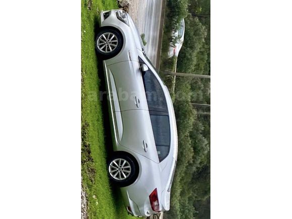 Sahibinden Renault Megane 1.5 dCi Touch 2017 Model  180.000 km Gri (Gümüş)