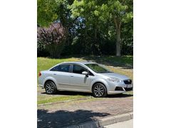 Sahibinden Hatasız Fiat Linea 1.3 Multijet Pop 2014 Model  150.000 km Gri