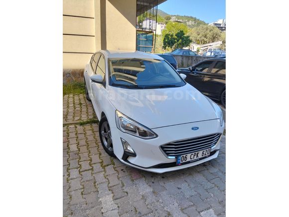 Sahibinden Ford Focus 1.5 TDCi Trend X 2019 Model İzmir 132.800 km