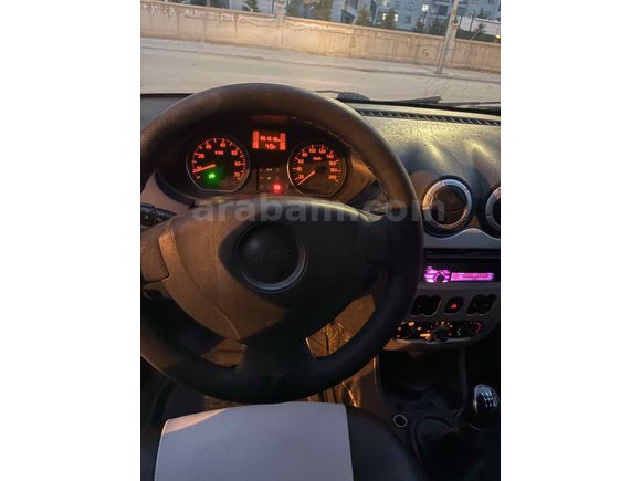 Sahibinden Dacia Logan 1.5 dCi Ambiance 2012 Model 