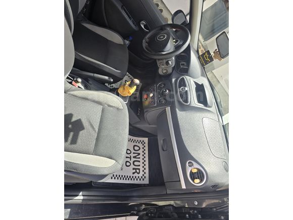 Sahibinden Renault Clio 1.5 dCi Expression 2011 Model Sakarya