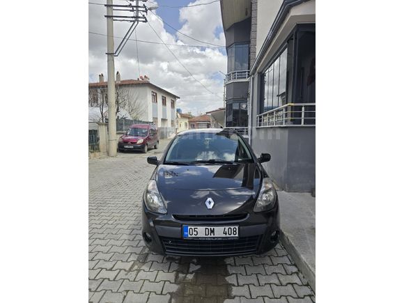 Sahibinden Renault Clio 1.5 dCi Expression 2011 Model Sakarya