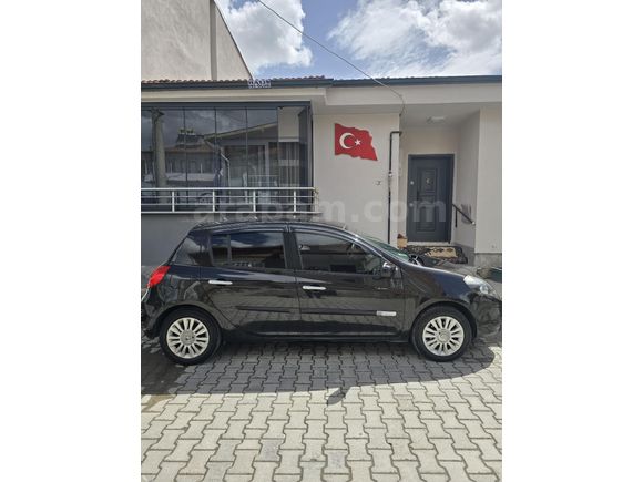 Sahibinden Renault Clio 1.5 dCi Expression 2011 Model Sakarya