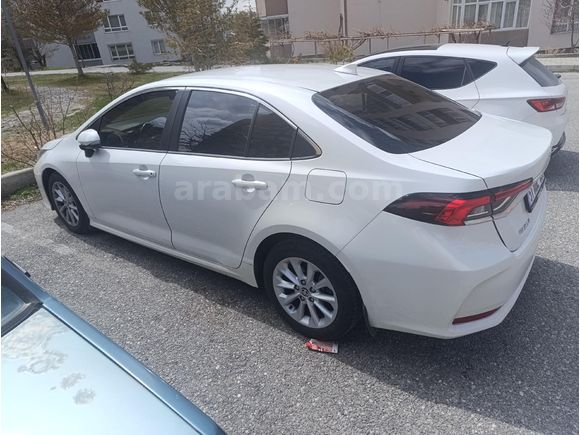 Sahibinden Toyota Corolla 1.5 Dream 2021 Model