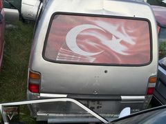 Mitsubishi L300 Bagaj Kapağı