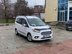 Galeriden Ford Tourneo Courier 1.5 TDCi Delux 2023 Model Van