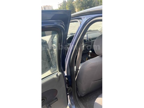 Sahibinden Renault Clio 1.4 RNA 2001 Model 