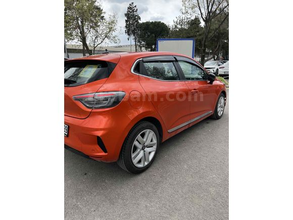 Temiz bakımlı clio 