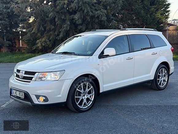 2012 FİAT FREEMONT 130BİN KMDE DEĞİŞENSZ 7 KİŞİLK 4x4