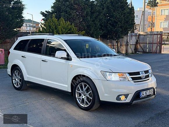 2012 FİAT FREEMONT 130BİN KMDE DEĞİŞENSZ 7 KİŞİLK 4x4