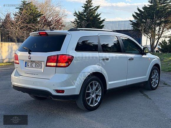 2012 FİAT FREEMONT 130BİN KMDE DEĞİŞENSZ 7 KİŞİLK 4x4