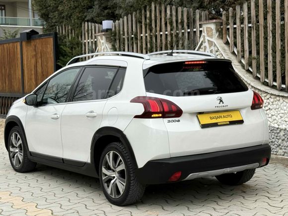 Galeriden Peugeot 2008 1.6 e-HDi Allure 2017 Model Konya