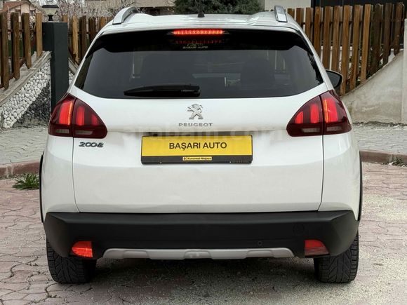 Galeriden Peugeot 2008 1.6 e-HDi Allure 2017 Model Konya