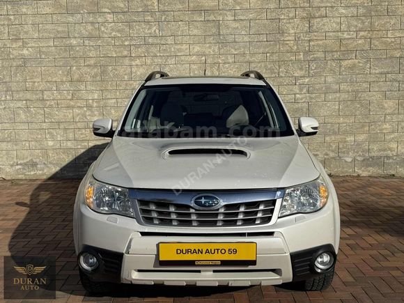 DURAN AUTO'DAN SUBARU FORESTER 2.0 TD PREMİUM CAM TAVAN