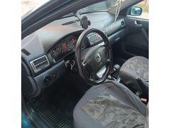 Sahibinden Skoda Octavia 1.6 Collection Plus 2004 Model  261000 km Mavi (metalik)
