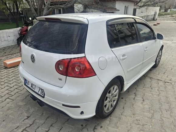 GTI DÖNÜŞÜMLÜ 2005 MODEL 1.6 COMFORTLINE BEYAZ ORJİNAL DÜŞÜK KM