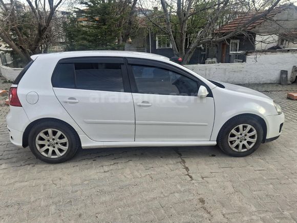 GTI DÖNÜŞÜMLÜ 2005 MODEL 1.6 COMFORTLINE BEYAZ ORJİNAL DÜŞÜK KM