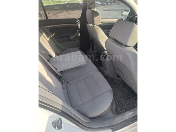 GTI DÖNÜŞÜMLÜ 2005 MODEL 1.6 COMFORTLINE BEYAZ ORJİNAL DÜŞÜK KM