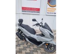 Nardo Gri 2024 Model Honda Pcx