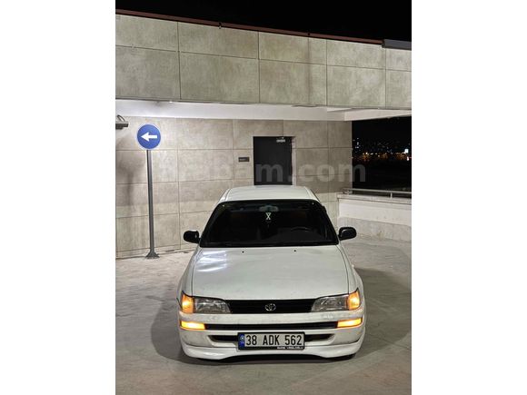 2005 ÇIKIŞLI 1996 1.6 XEİ COROLLA